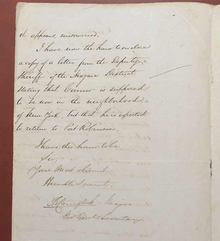 Lettre manuscrite à l’encre noire sur du papier bruni.
